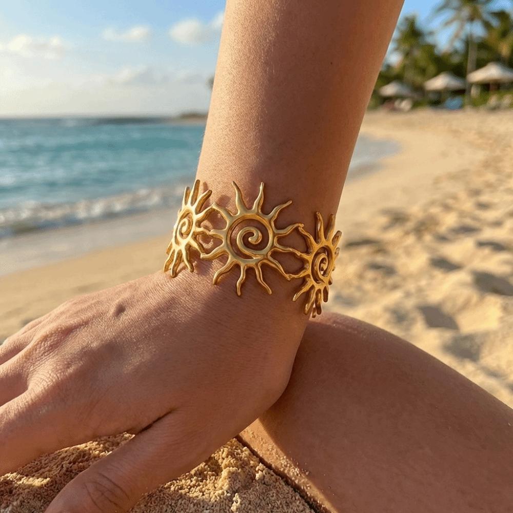 Breit öffnende Armreifen Spiral Vintage Manschette Kreatives Sonnenarmband Mädchen