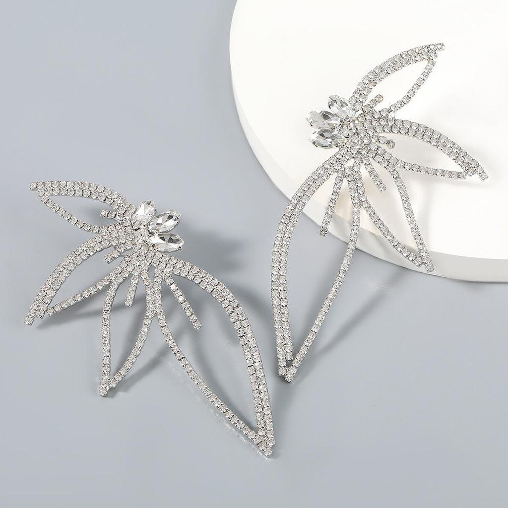 Wind Claw Chain Alloy Butterfly Diamond Flower Earrings Women'S Creative Retro Temperament Earrings Bow