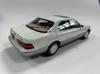 FREESTYLE XiaoGuang MODEL Scale Lexus LS400 1993 White Finished Product 8230811W 1/18