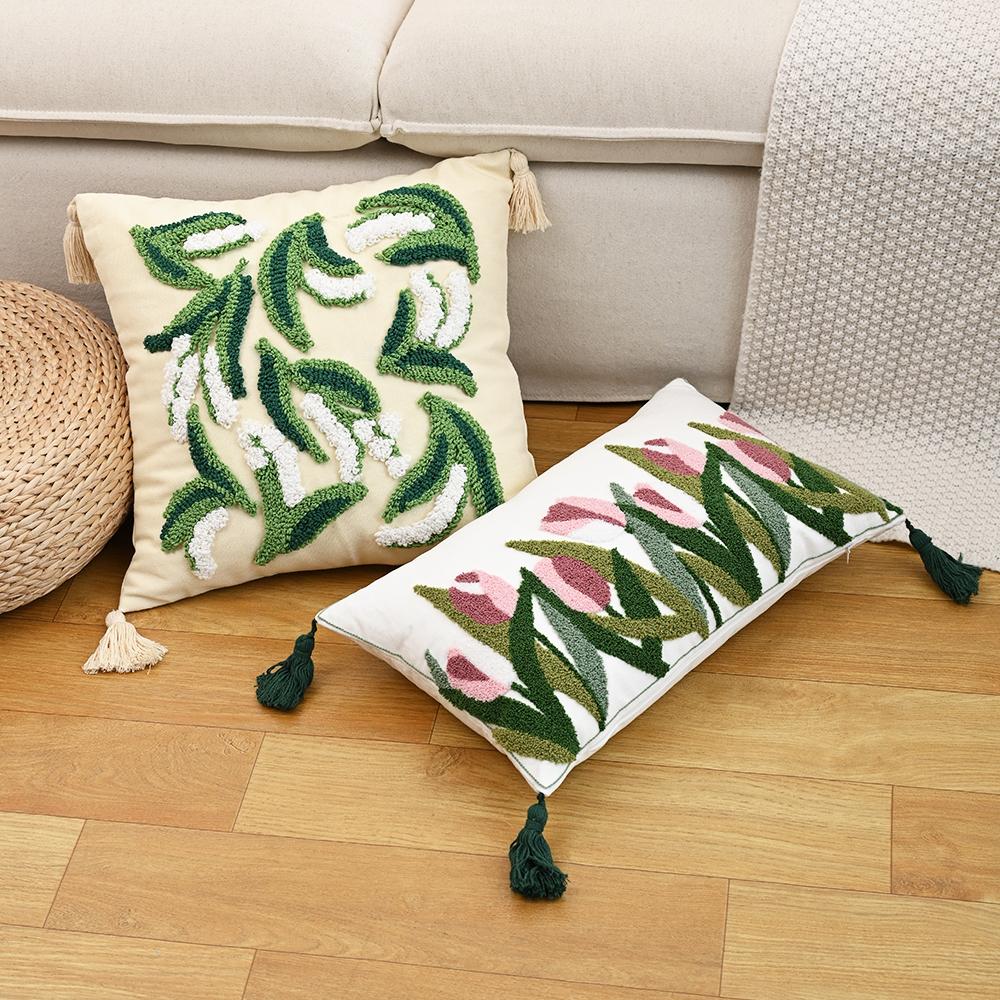 BUYNOW Velvet Floral Embroidered Pillowcase Rustic Vintage American Cushion Cover Home Bedroom Saddle Decor cojines para sala