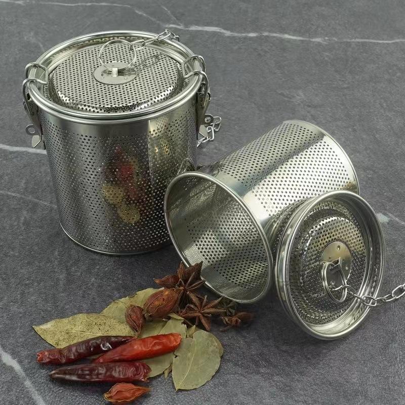 Stainless Steel Brine Cage Seasoning Fine Mesh Tea Strainer Brine Stew Supplies Filter Seasoning Bag Spice Box