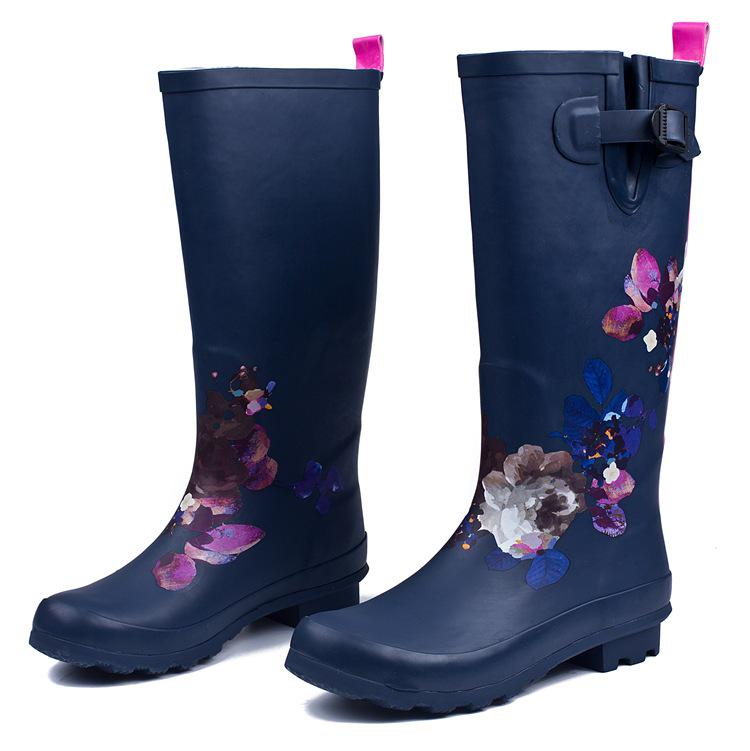 Marineblaue Damen-High-Top-Regenstiefel aus Gummi mit Blumenmuster