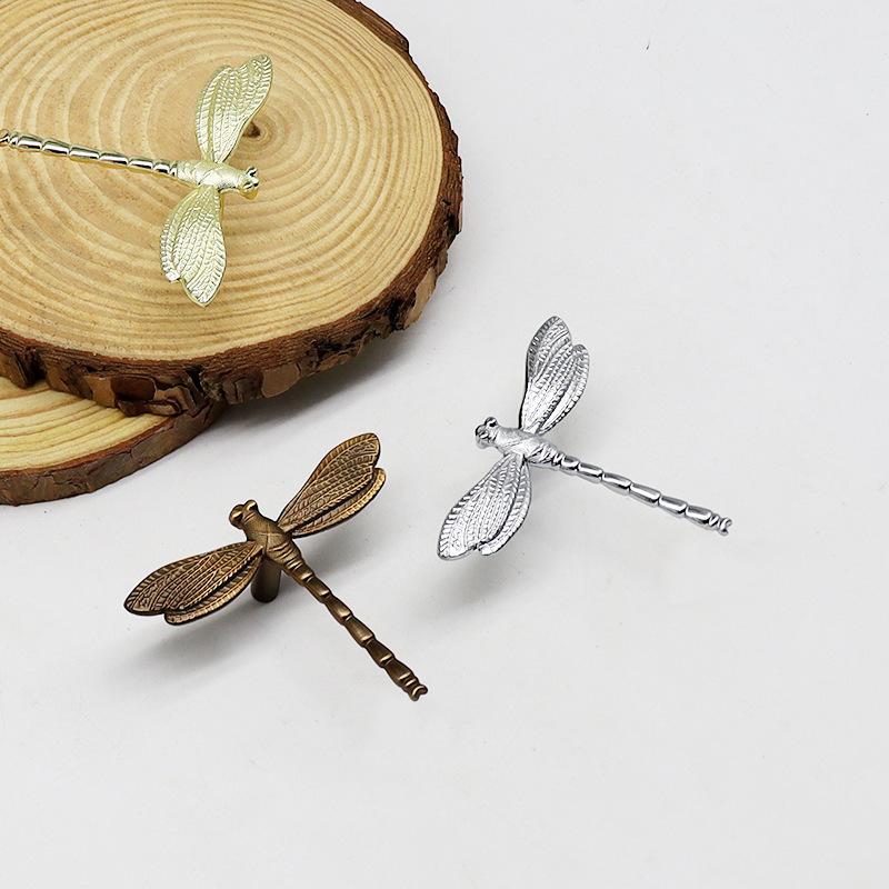 1Pcs Retro Dragonfly Shape Cabinet Drawer Knobs Vintage Metal Furniture Handles For Wardrobe Closet Drawer Hardware Decor