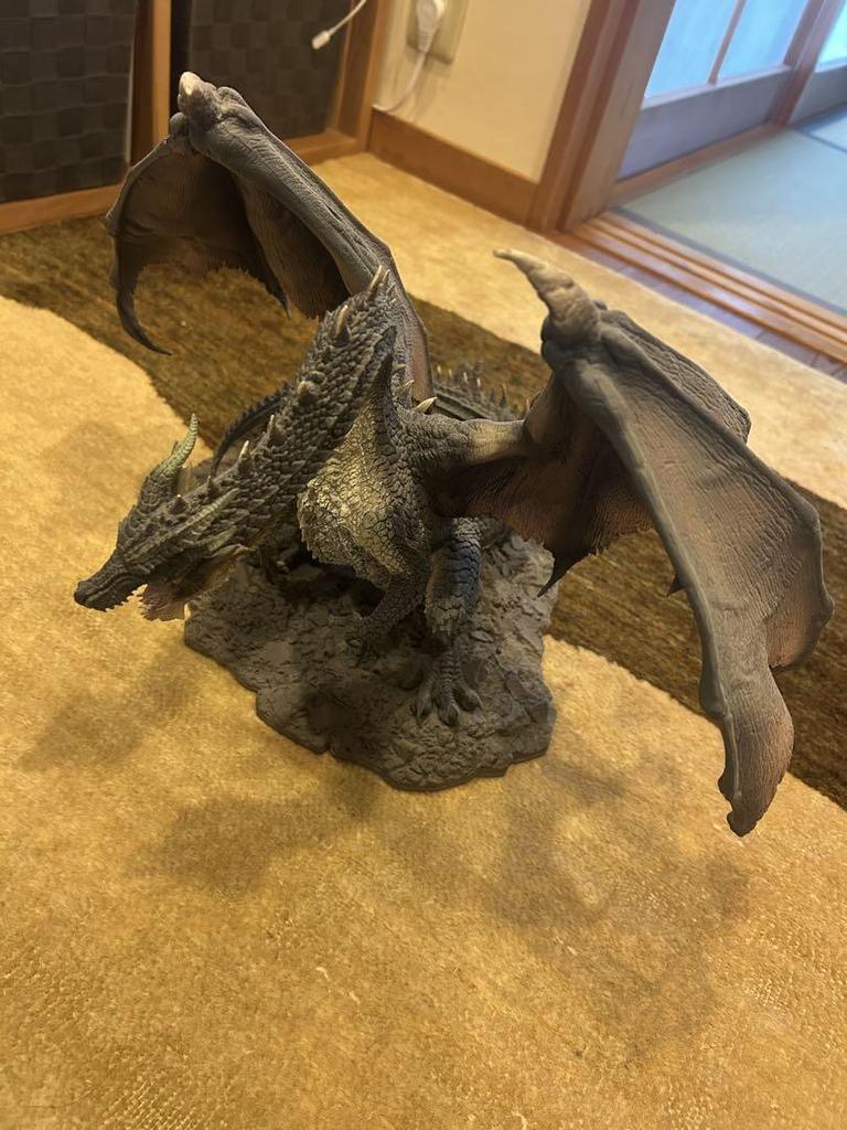 [USED] Capcom Figurine Builder Miraboreas Unboxing