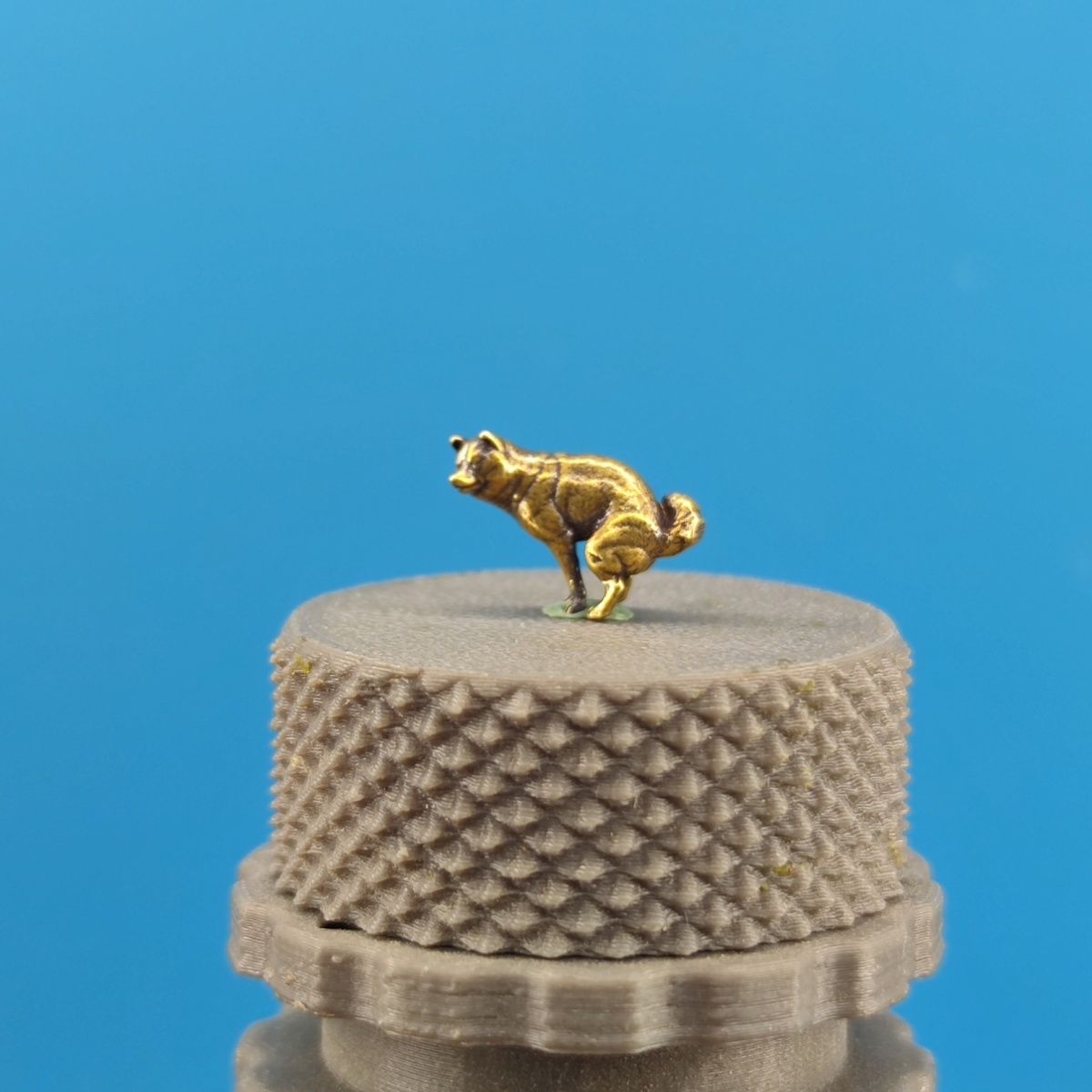 

Brass Shiba Inu Miniature Statue Home Desktop Ornaments Car Accessories Figurines Poop Dogs Garden Bonsai Decor Home Decor Gifts