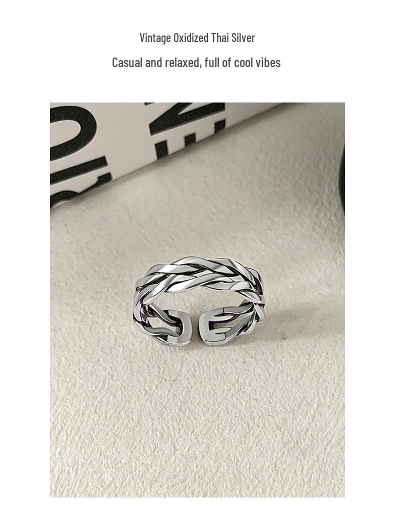 Exquisite Retro Open Ring for Women - Fashionable, Luxurious, Niche Design
