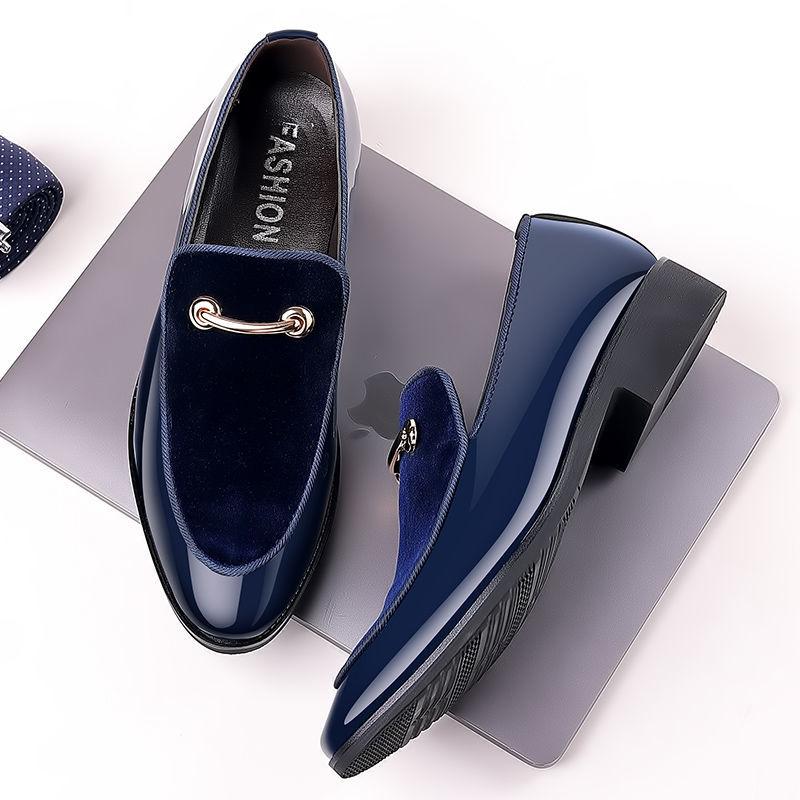 Men Dress Shoes Business Formal Men Loafers Men Winter Breathable Plus Velvet Warm British Black Round Head Wedding Shoes