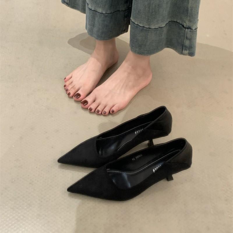 French temperament high heels sense 2025 spring and autumn new versatile thin heel shallow mouth pointed red single shoes women