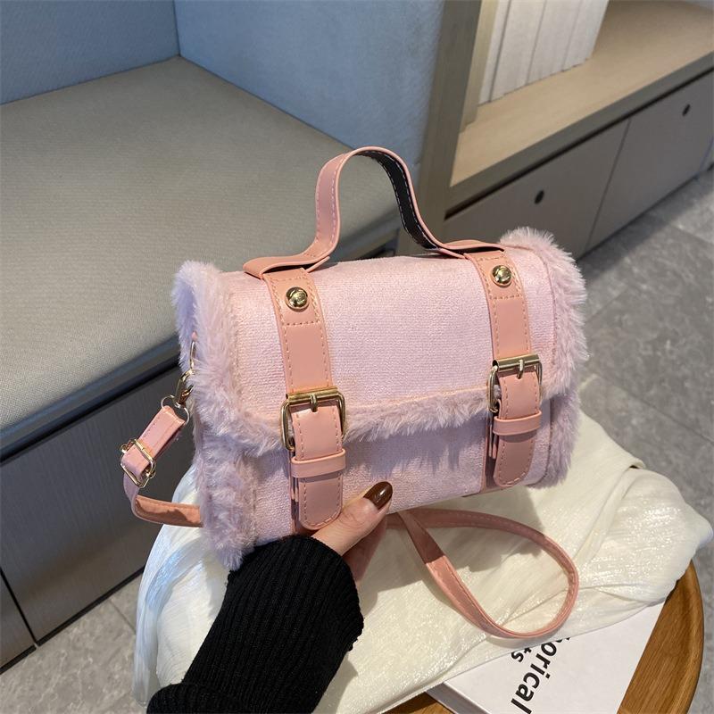 Casual autumn and winter lamb wool plush bag women's new trendy messenger bag simple popular belt square bag