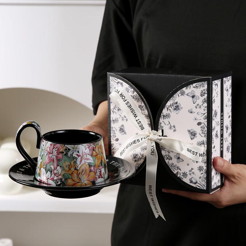 Retro Ceramiczny Zestaw Filiżanki do Kawy i Spodka