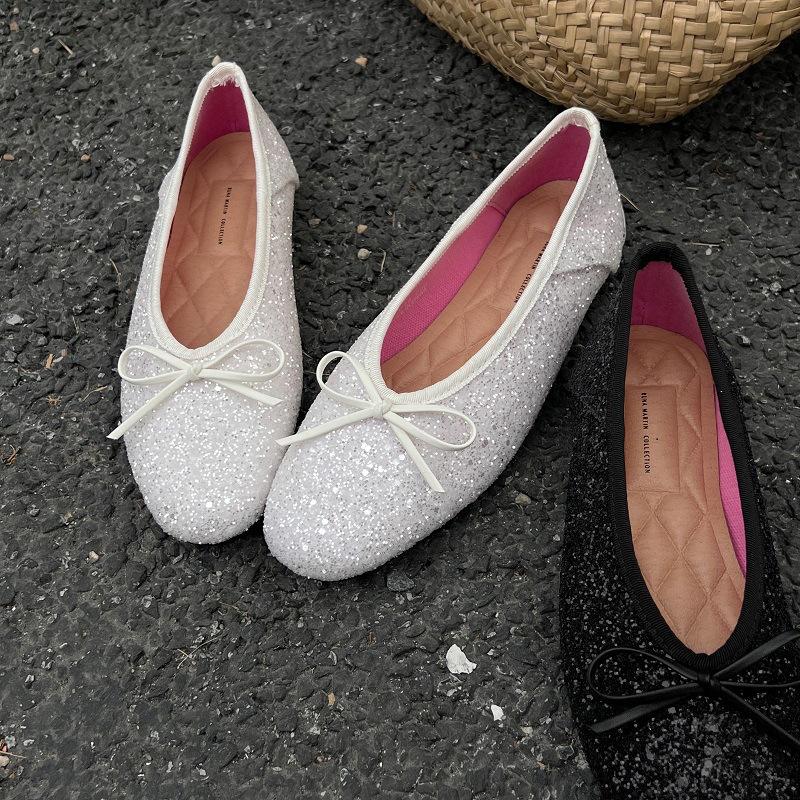 

Мода 2025 осень Новые женские туфли-балетки с круглым носком, простые и темпераментные, женские балетки с мелким вырезом, нескользящая женская повседневная обувь 35