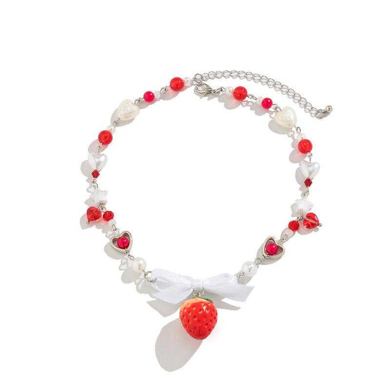 

Imitation Pearl Crystal Strawberry Necklace for Women, European and American New Style, Trendy, Sweet, Cute, Soft Girl Style, Clavicle Chain Accessory Style 1
