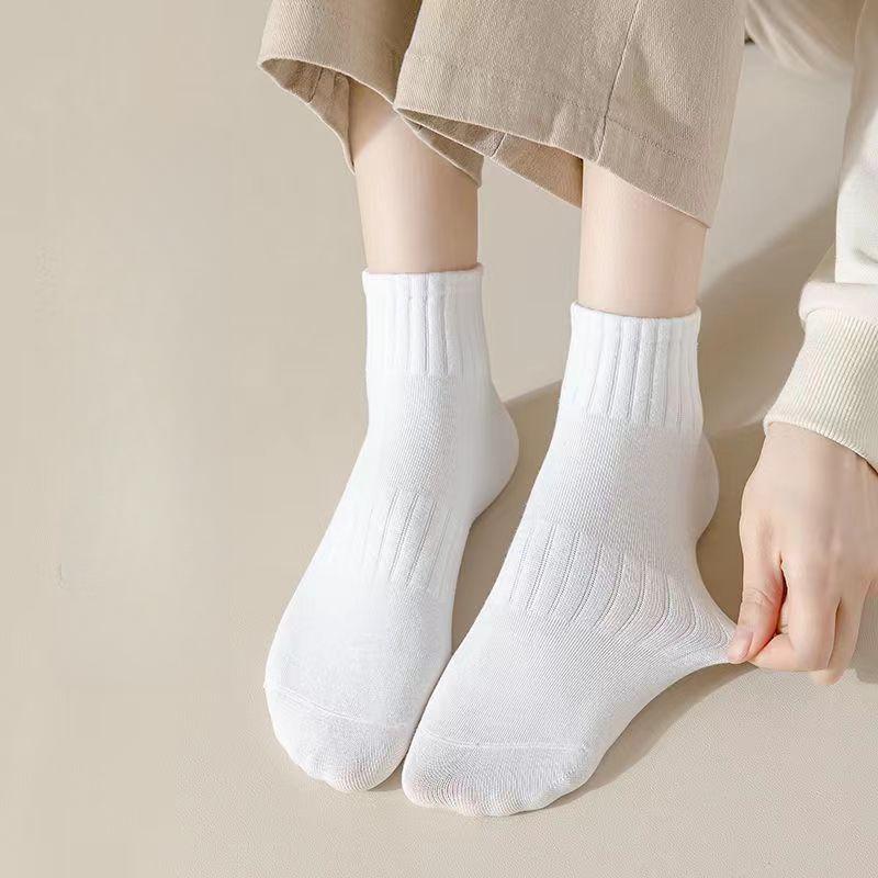 3 Pairs Trendy Candy Color Ankle Socks For Women Tucking Boat Socks Cotton Sweat-absorbing Girls Short Socks Sports Socks