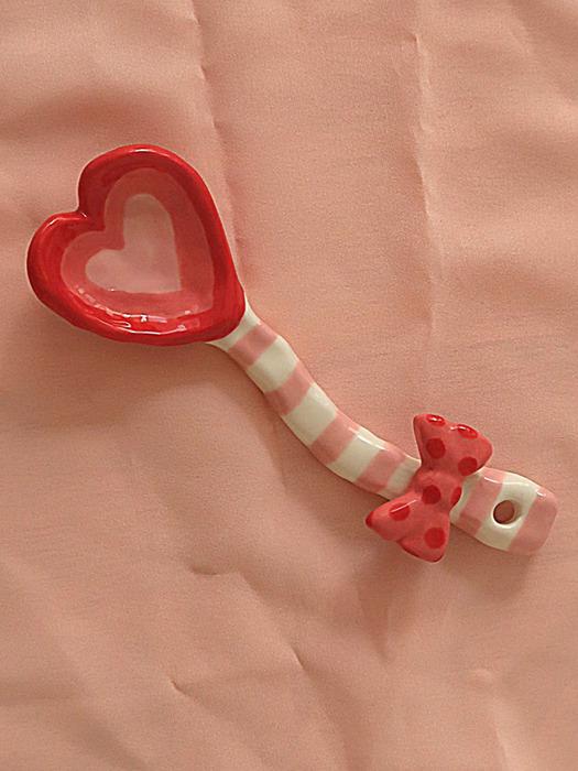 Deulkkot Ceramic Pink Heart Spoon Pink Heart Spoon