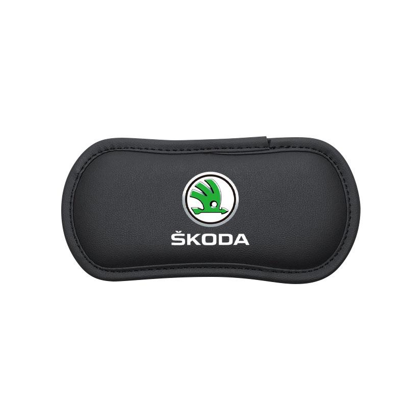 Car Leather Knee Pad Cushion Cushion Thigh Support Anti-collision Pad For Skoda Octavia 2 3 Fabia Kamiq Kapoq Kodiaq A5 A7 Rapid SCALA Superb