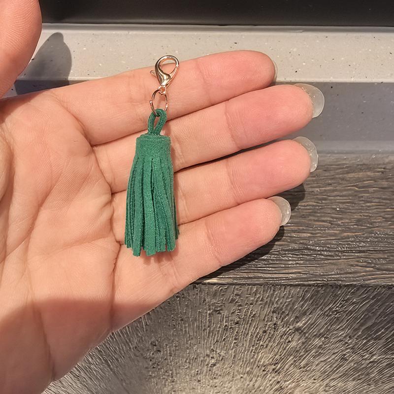 

Maillard Tassel Pendant Shoe Charms Leather Flower Shoelace Buckle Shoes Flower Sports Shoelace Decoration Buckle as the picture