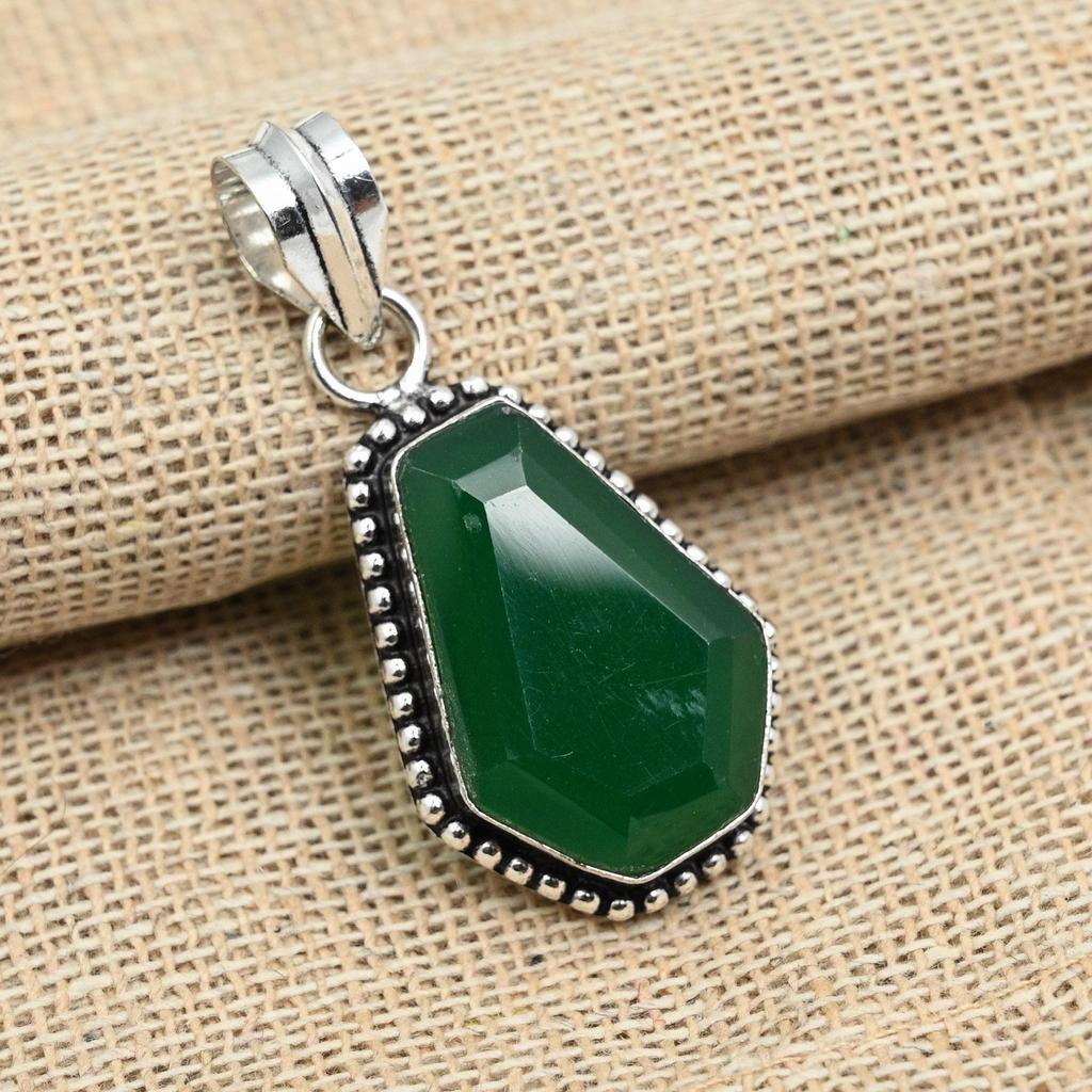 Green Onyx Gemstone 925 Sterling Silver Handmade Amazing Jewelry Pendant