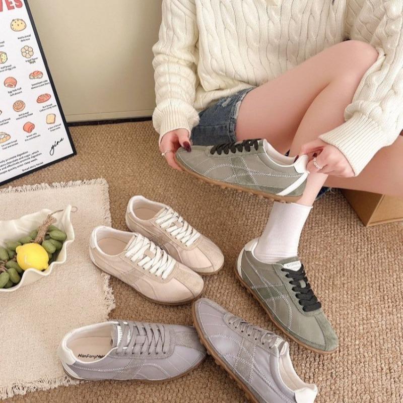 Retro Lightweight Women S Casual Sports Sneakers For Daily Wear