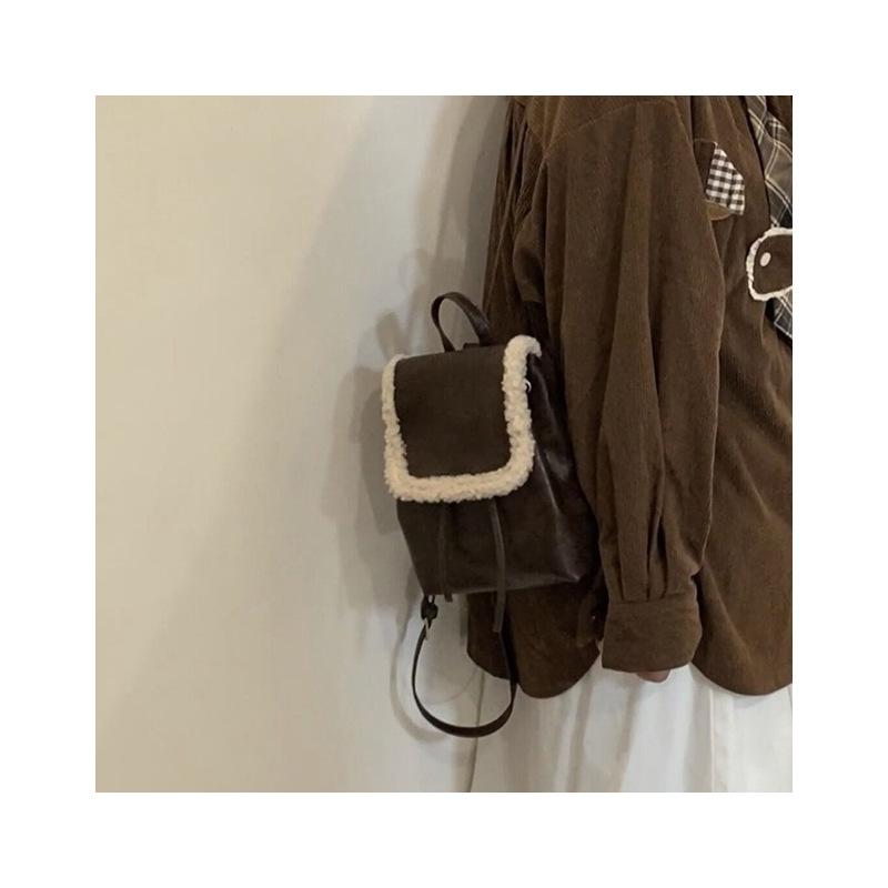 New Winter Retro Plush Backpack for Women Korean Ins Simple and Versatile Lamb Fur Splicing Bag for Women