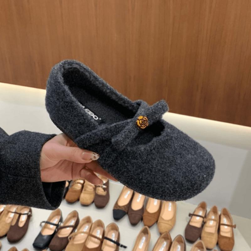 Inner height increase gray Mary Jane single shoes autumn and winter plush shoes warm cotton shoes evening shoes