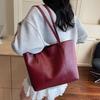 New Large Capacity Solid Color PU Shoulder Bags for Women 2026 Hot Sale Simple Casual Versatile Personality Super Cool Tote Bags
