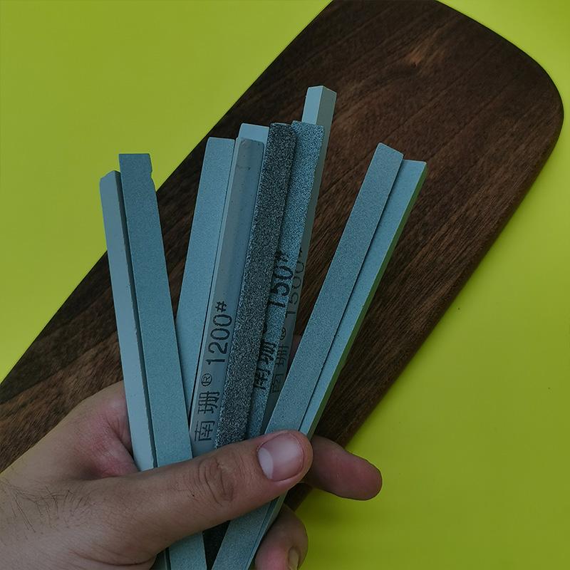 Triangle Oil Stone for Sharpening Knives Kit, Fine Grinding Diamond Oilstone Strip, Knife Stone, 145*10*8mm