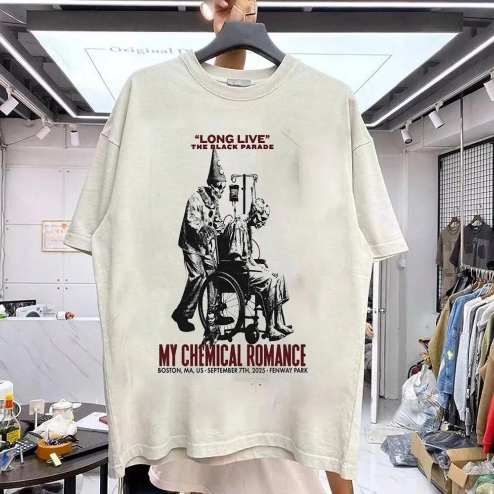 My Chemical Romance The Black Parade Tour 2025 7 Sep Shirt Men Women S5XL Unisex T-Shirt XL