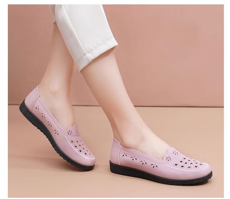 Mom's Summer Breathable Leather Sandals – Soft Sole, Non-Slip Flats for Middle-Aged & Elderly Women