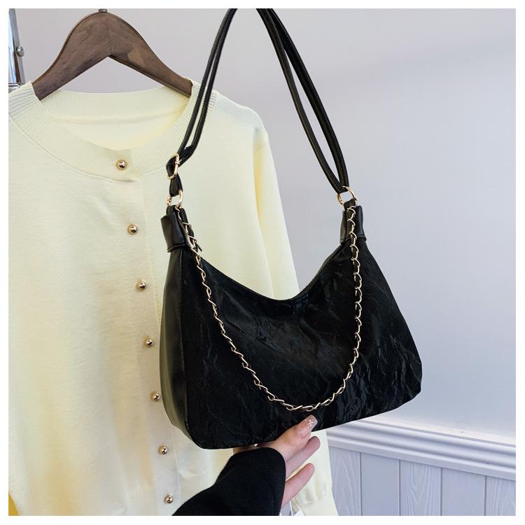 

Однотонная персонализированная трендовая женская сумка большой вместимости новая простая сумка-тоут через плечо чёрный