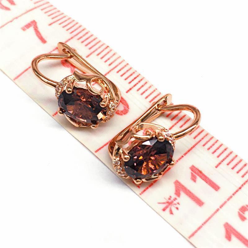 Exquisite Russian 585 Purple Gold Plated Rose Color Gold Retro Temperament Amber Egg Surface Inlaid Zircon Earrings