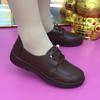Soft leather single shoes 2025 spring new beef tendon soft sole soft surface non-slip mother versatile middle-aged and elderly casual small leather