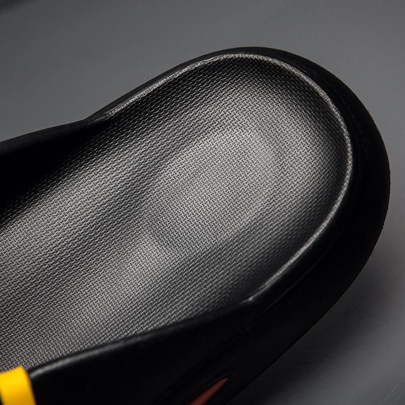Summer Men's Slippers Flip Flops Outdoor Indoor Comfortable Soft Slides Casual Shoes Men Beach Sandals Outdoor Men Home Slippers