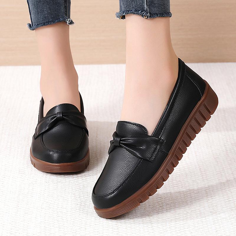 Spring Autumn plus size women's shoes Comfortable genuine leather shoes Fashion low cut flat Round headed casual ladies loafers