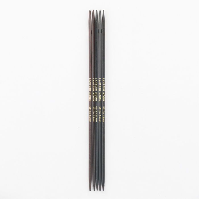 Aiguilles double pointe KnitPro en ébène 15cm 2,5mm - 350001