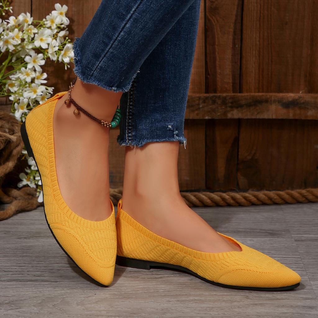 Fashion Retro New 2025 Women Flat Shoes Fashion Leisure Comfortable Walking Large Size Pointed Shallow Elastic Knitting Face Shoes