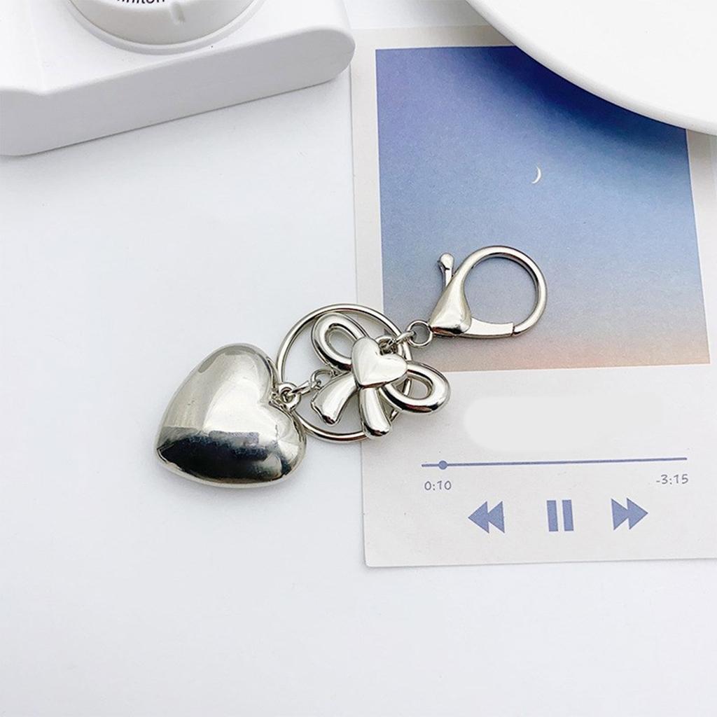 Attractive Heart shaped Keychain Pendant with Bowknot Fashionable Pendant with 3D Heart shaped for Bags and Keychains