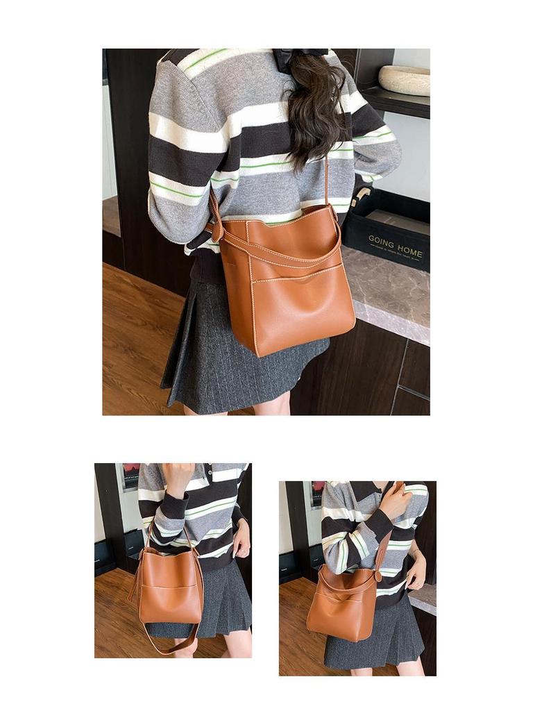 2025 Autumn Women's Retro Large-Capacity Bucket Bag: Versatile Crossbody and Shoulder Bag