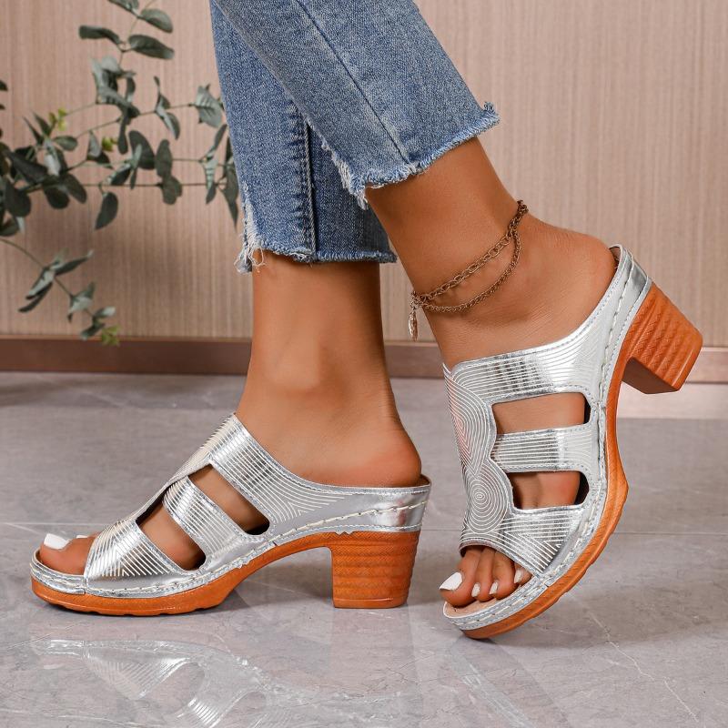 Sandálias de Salto Alto Vazadas com Velcro Tamanho Grande Femininas Novas Fivela Salto Grosso Boca de Peixe