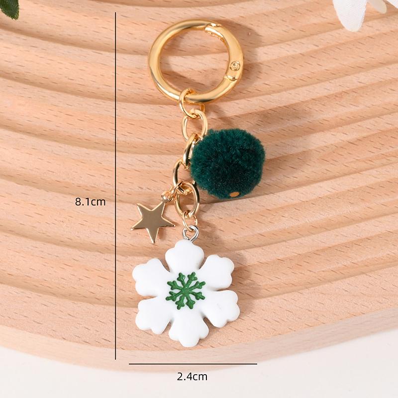 New Christmas Tree Santa Claus Keychains Bag Charm For Women Exquisite Bag Pendant Car Key Ring Jewelry Christmas Gift