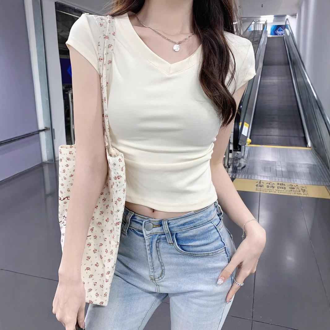 

Summer 2025 Women s White V-Neck Pleated Short Sleeve T-Shirt - American Style M - Premium Quality чорний