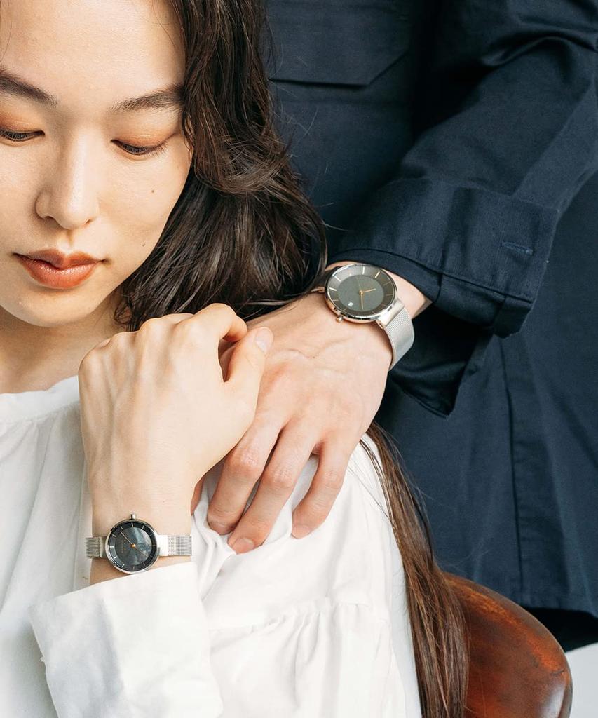 BERING Solar Model Gris x Argent Bracelet en maille d'acier inoxydable Produit importé d'origine du Japon Garantie interne de 3 ans Verre saphir Rayures