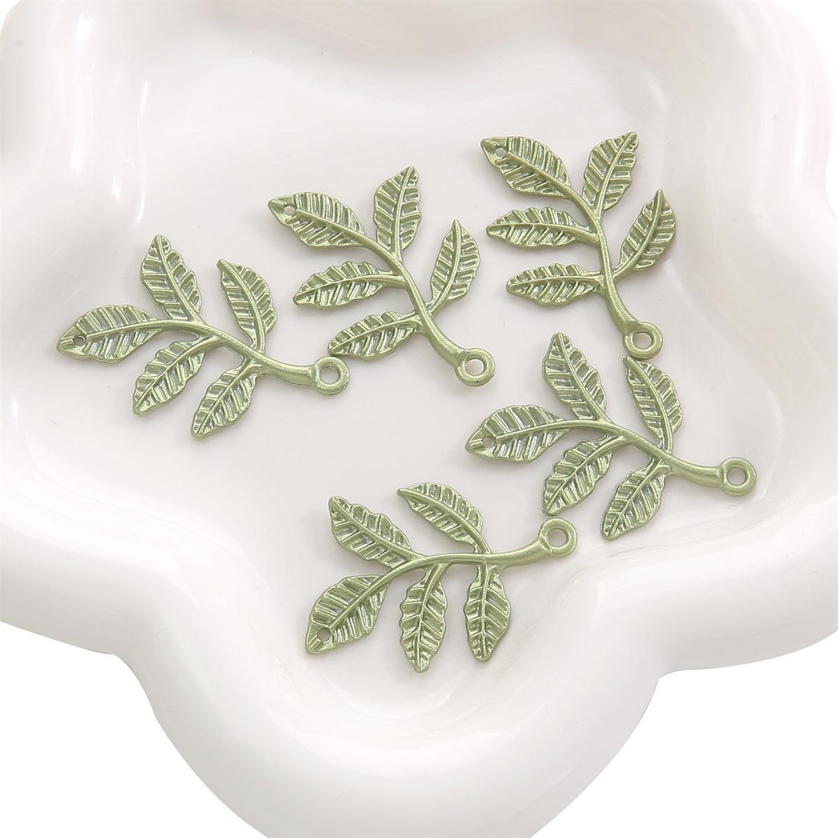 

1-2 шт./пакет из сплава с зелеными листьями, подвеска, браслет, ожерелье, серьги, ювелирные аксессуары 31x42mm 1pc/bag
