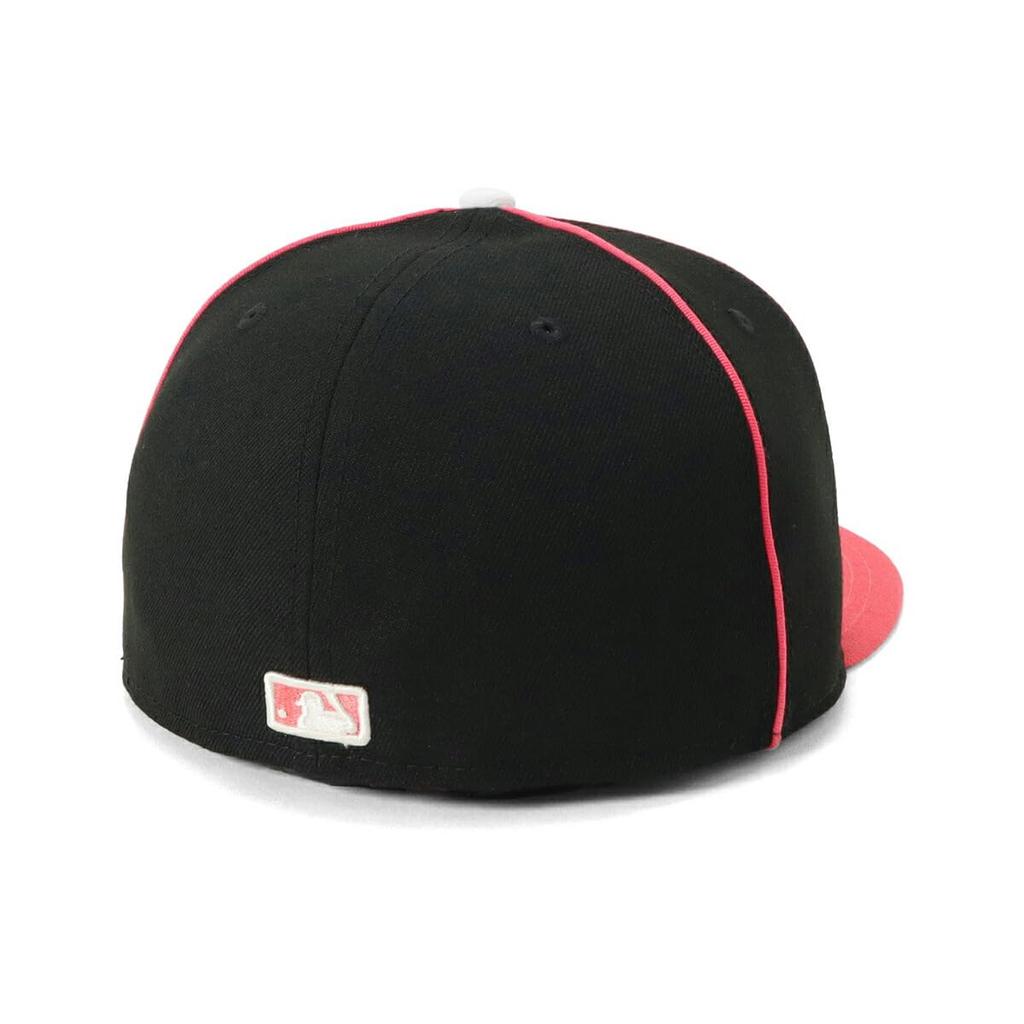 New Era 59FIFTY MLB NY Size 7 MLB Neyyan Black Two-Tone Cap, Black/Coral, 3/8, 5950, Piping, 2-Tone