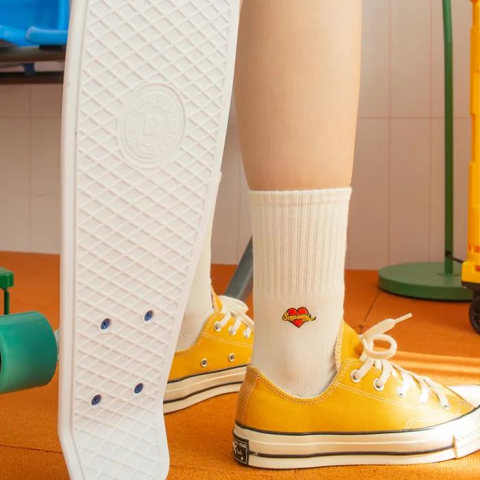 Snoozy Logo Embroidered Socks (White Beige)