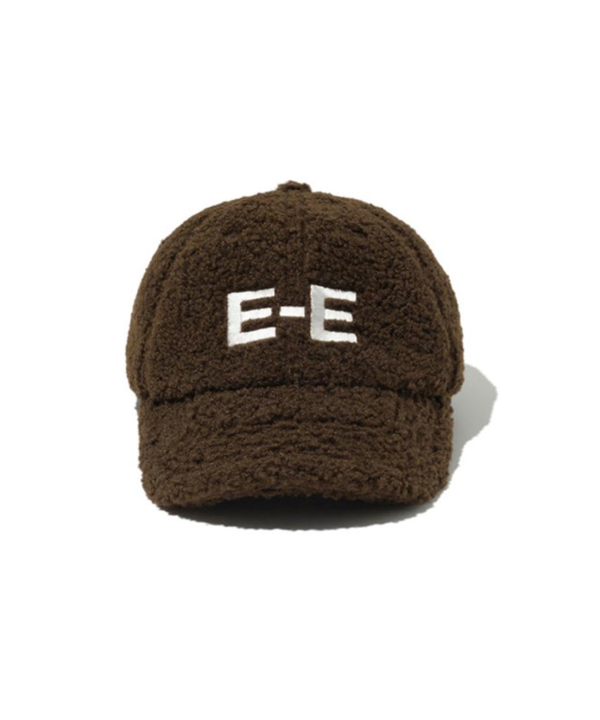 ERER Embroidered Detail Fleece Baseball Cap Brown