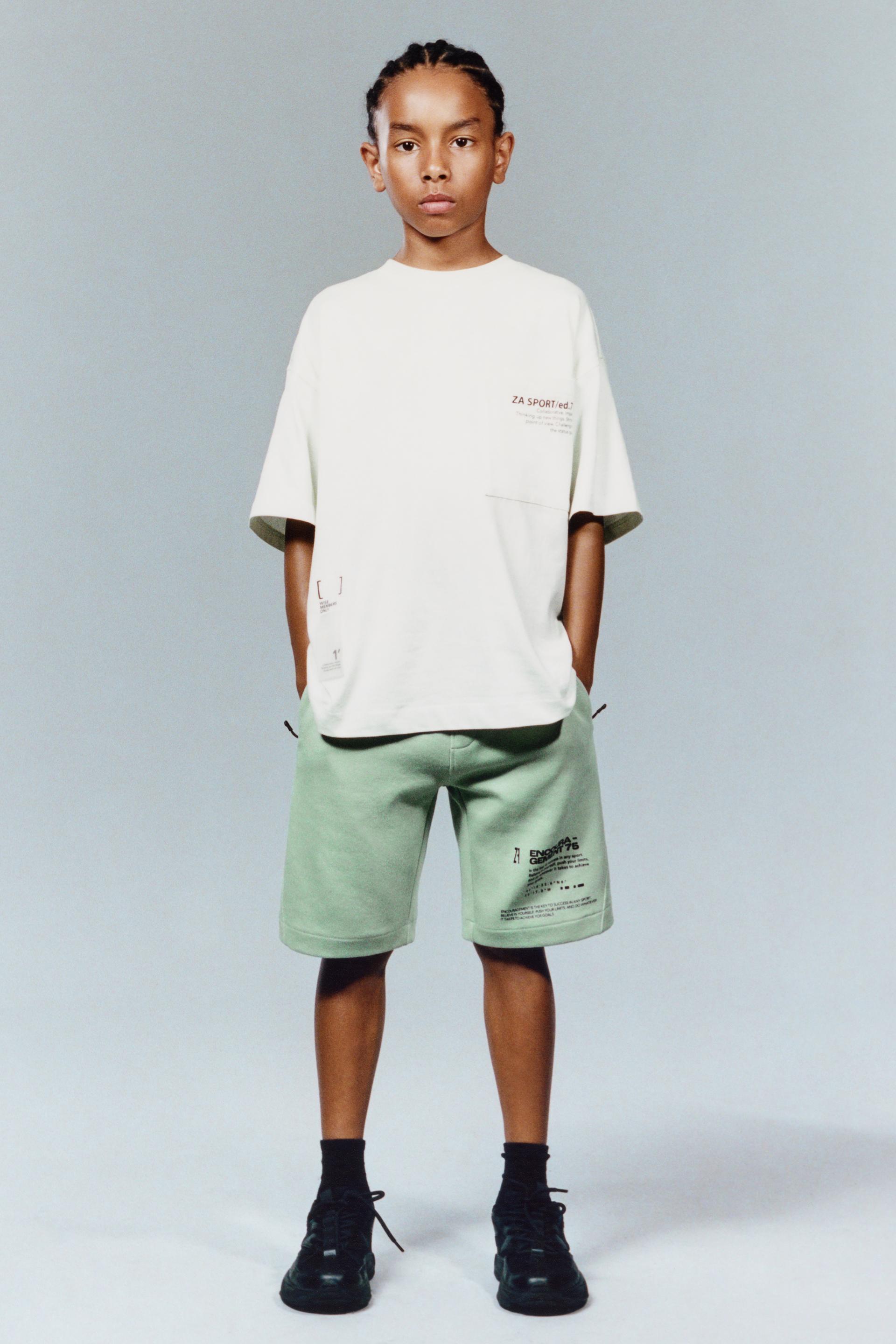 

СПОРТИВНЫЕ ШОРТЫ-БЕРМУДЫ