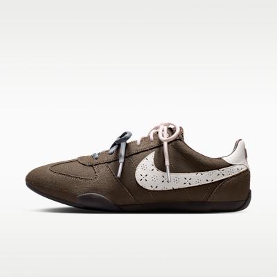 Nike Wmns Sprint Sister Ridgerock 38
