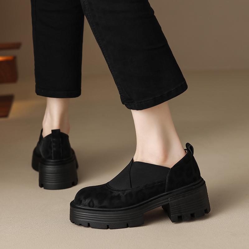 Deep Mouthed Le Fu Shoes Women's Single Shoes Spring and Autumn 2025 New Style Sponge Cake Thick Sole Round Toe Retro Casual Women's Single Shoes