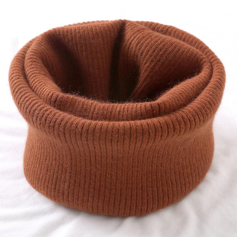 Unisex Winter Cashmere Snood: Windproof Scarf, Neck Warmer, and Mock Turtleneck for Cycling and Cold Weather Protection.