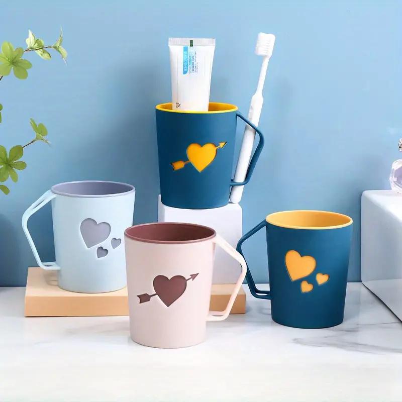 1pc Couple Toothbrush Cup, Minimalist Home Dual-Layer Heart Pattern Gargle Cup, Plastic Aesthetic Dormitory Bathroom Mouthwash C